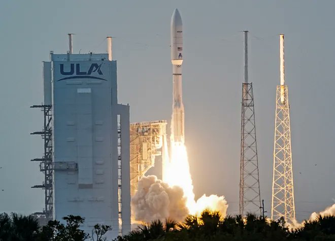 Atlas V rocket launching Amazon Kuiper satellite launch from Cape Canaveral on June 16, 2025