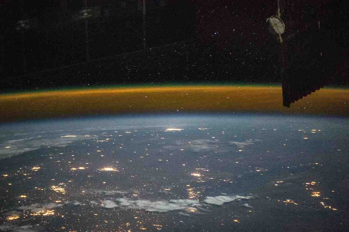 Kármán line is a invisible line above 100-kilometer from sea level which defines a border line between Earth and Space.
