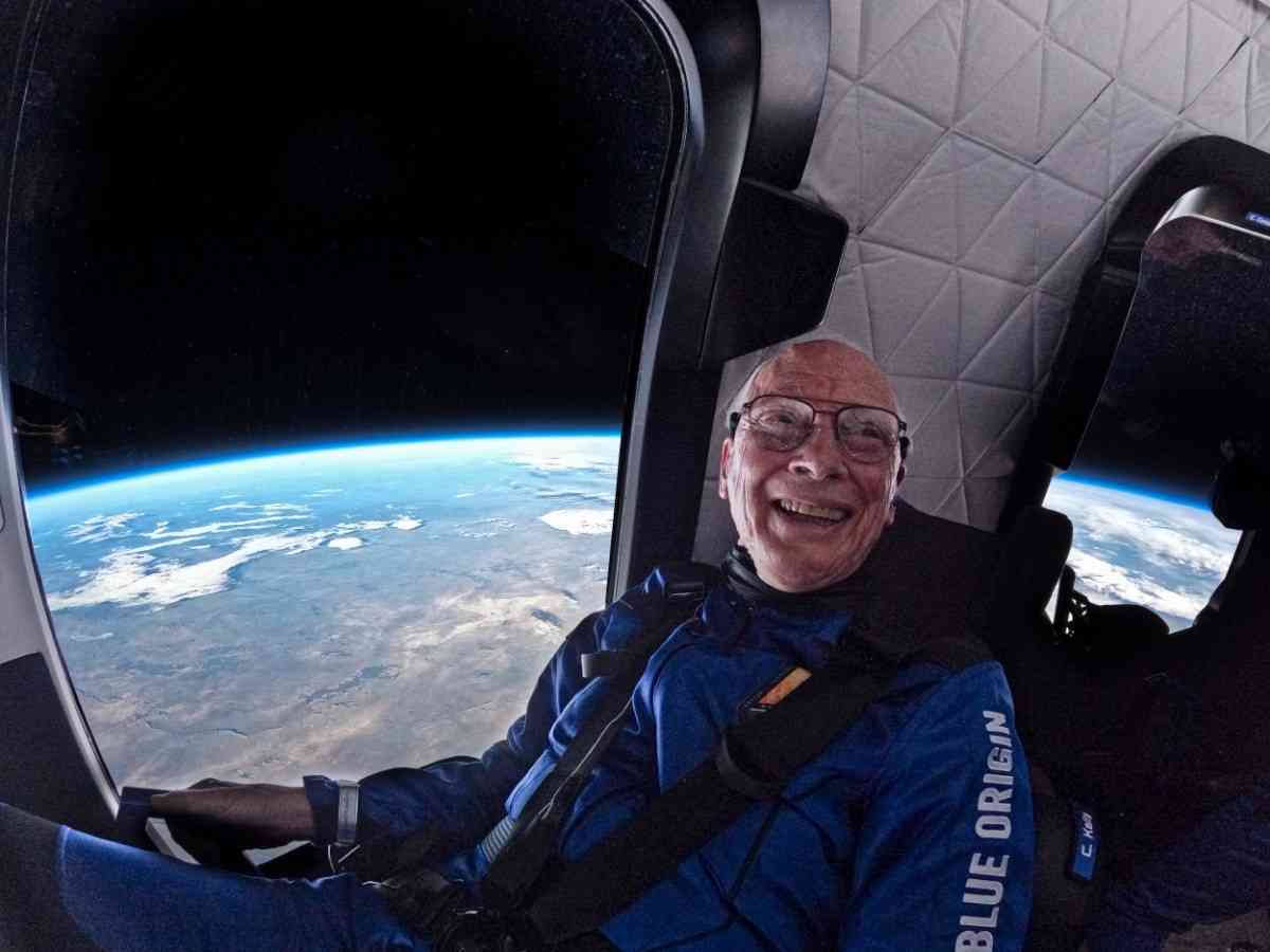 Civilian Space Tourism Blue Origin's New Shepard rocket launching civilians on a suborbital space tourism flight.