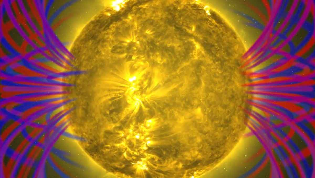 First detailed image of the Sun's polar region captured by ESA/NASA's Solar Orbiter spacecraft in extreme ultraviolet light